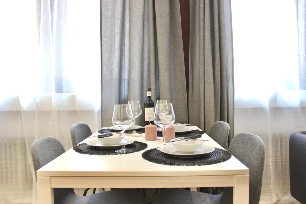 Vier Sind Hier Apartments รอทท์ไวล์ ภายนอก รูปภาพ